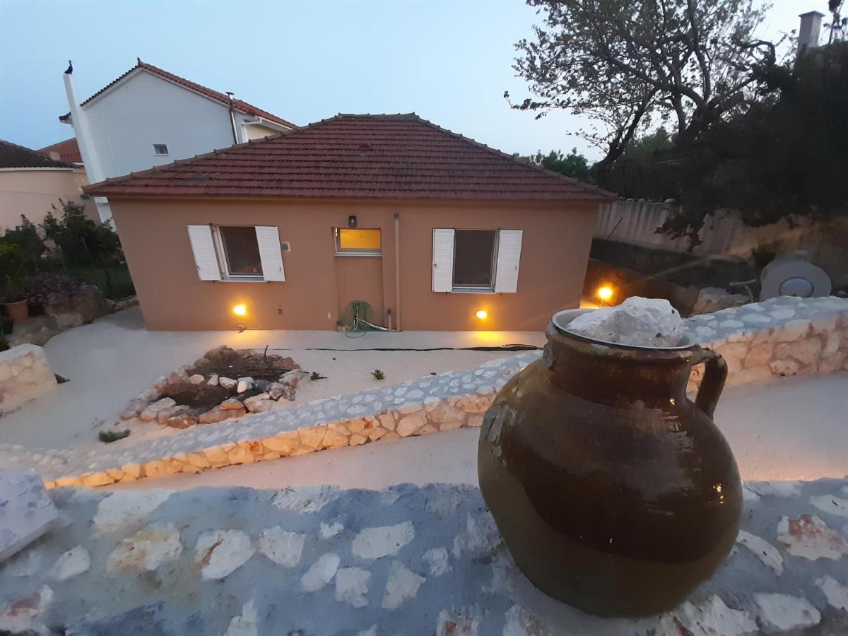 Katoικια Villa Lourdata  Eksteriør billede